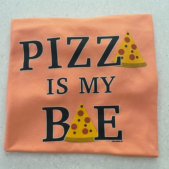 “Pizza is my bae” brand new tee - Picture 3 of 4